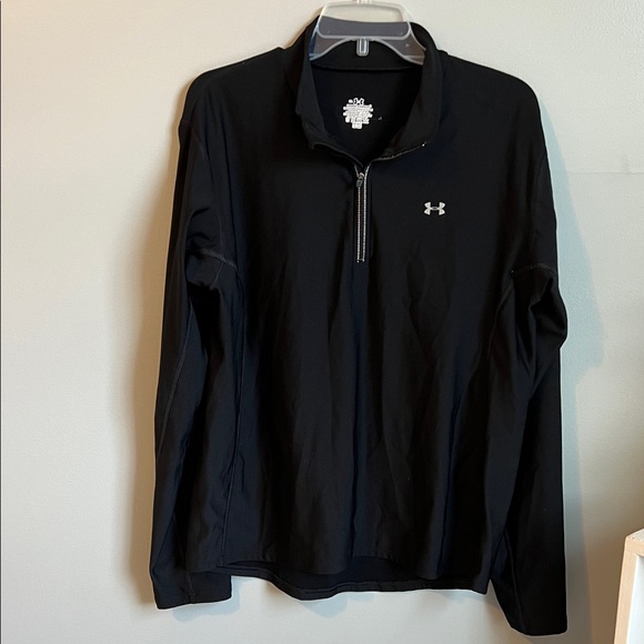 Under Armour Black Long Sleeve Pullover - Picture 1 of 3
